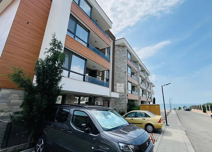 For Guests Panorama - First Line Sea بورغاس